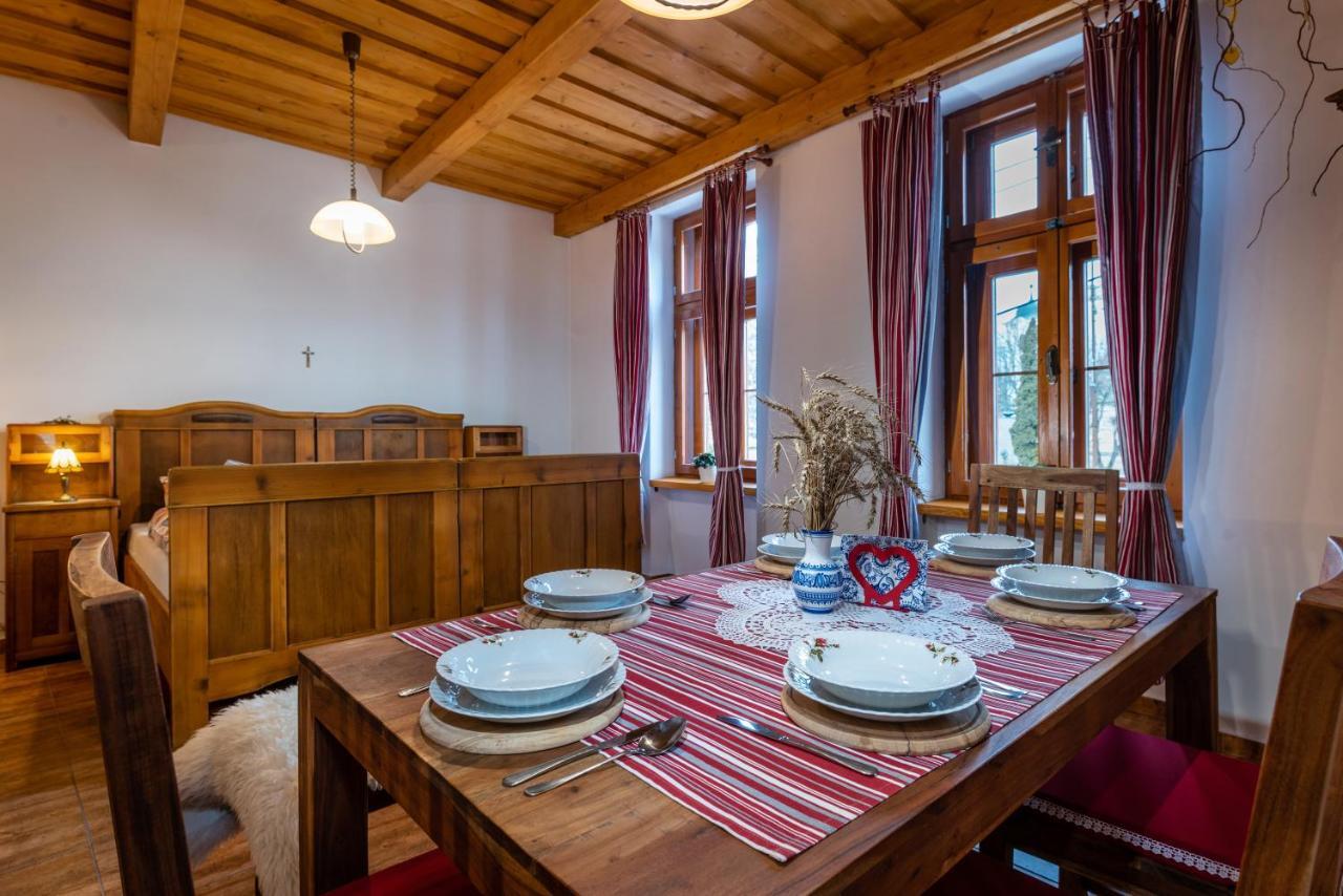 Hybsky Dom Est 1905 Villa Hybe Eksteriør billede